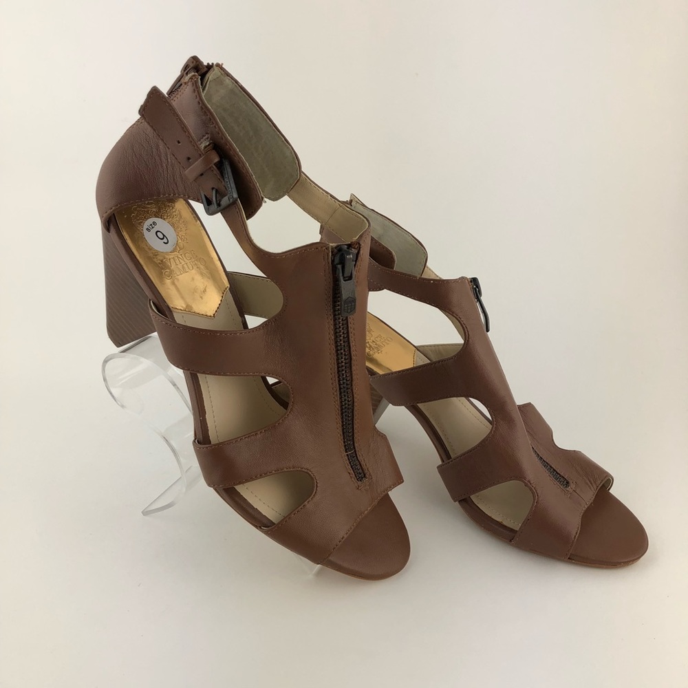 Vince Camuto Booties Excellent condition size 9